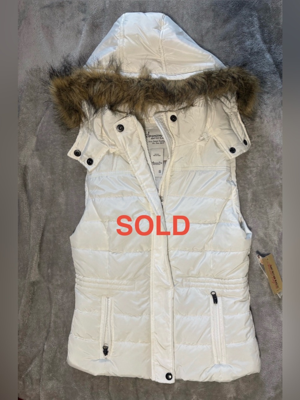SOLD American Rag Puffer Vest size Small
